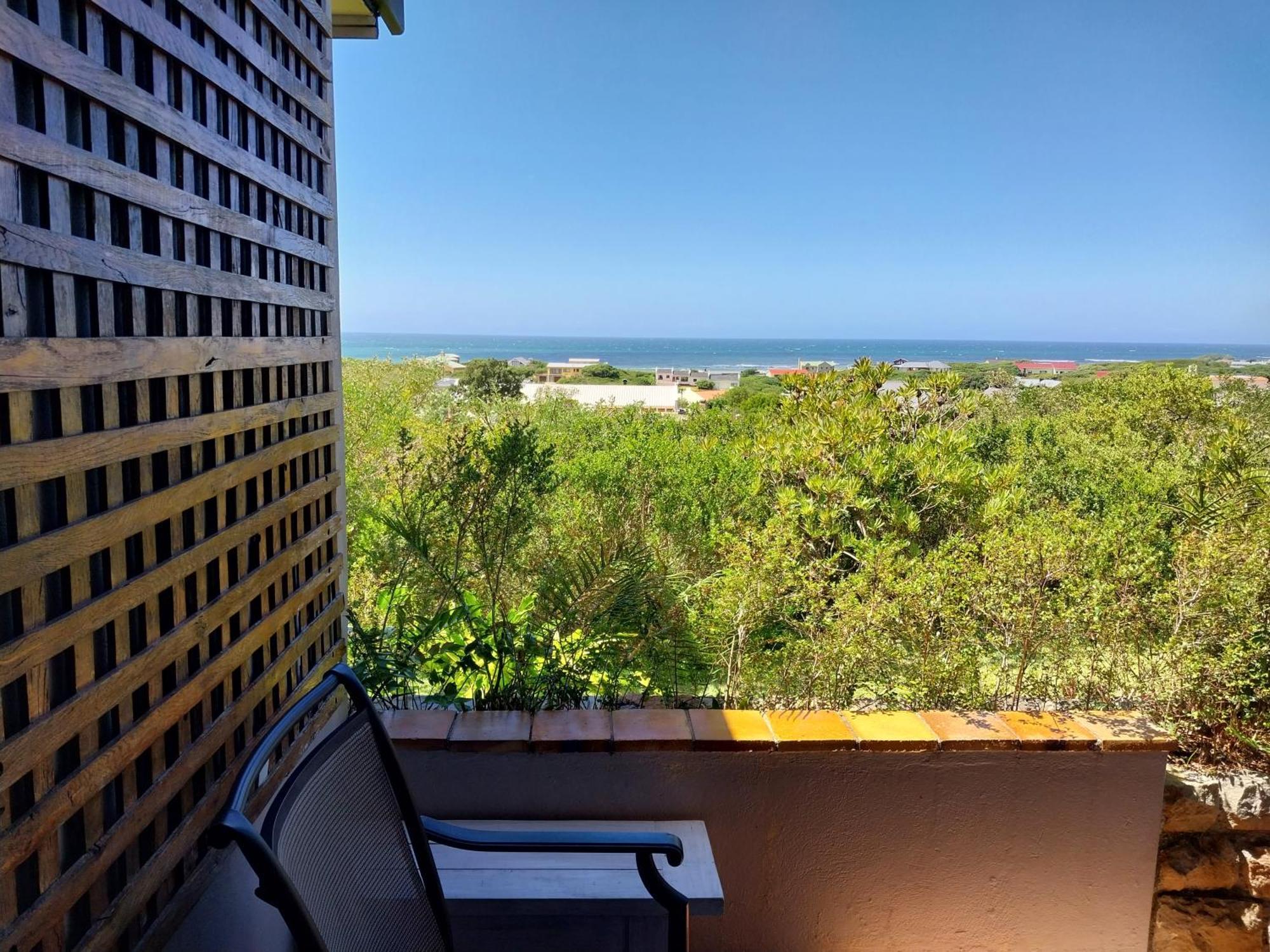 The Trailhouse Hotell Bettyʼs Bay Exteriör bild