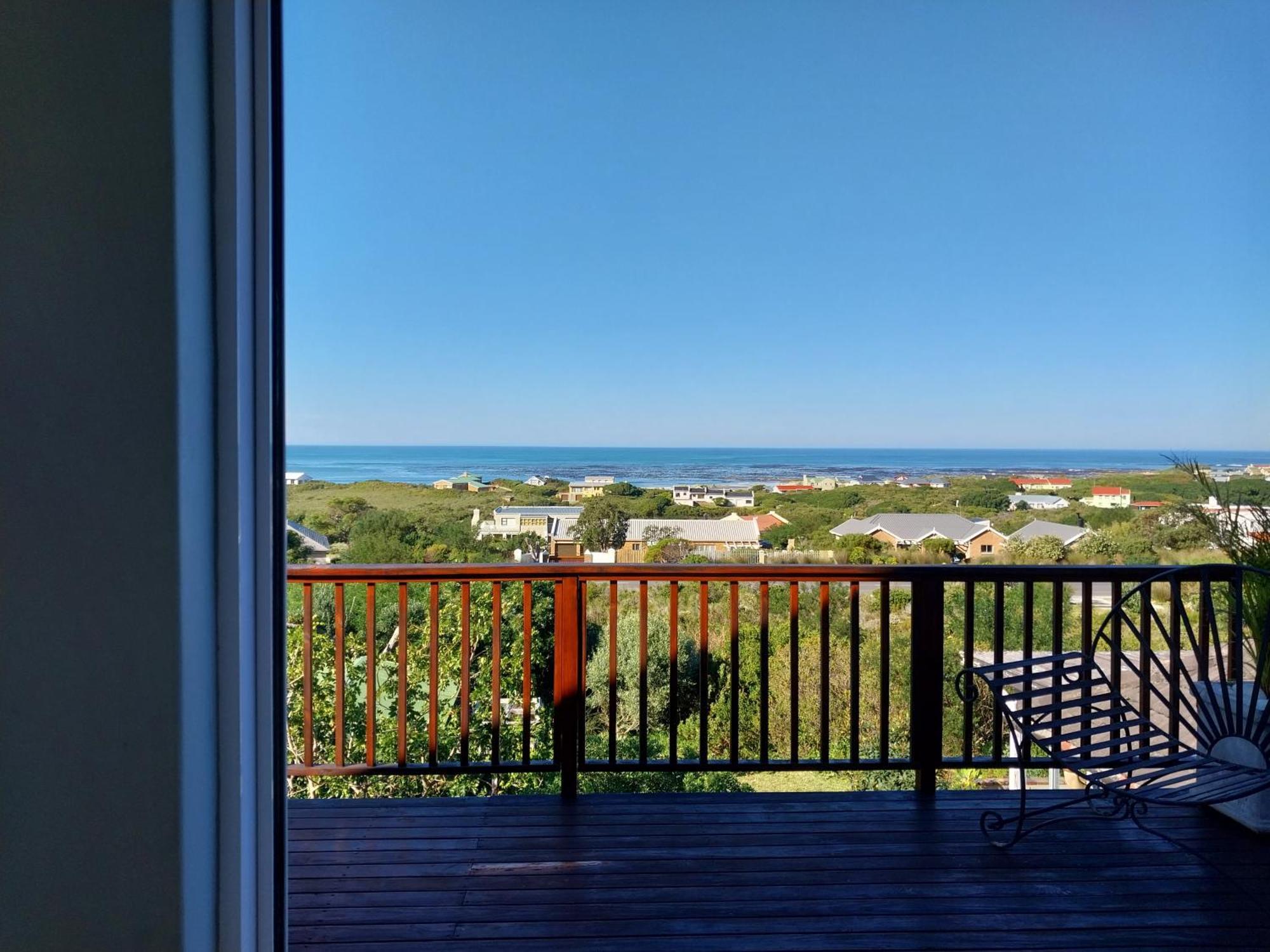 The Trailhouse Hotell Bettyʼs Bay Exteriör bild